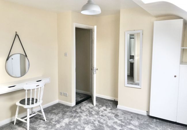 House in Clifden - Railway Townhouse, Clifden House in Clifden - Railway Townhouse, Clifden