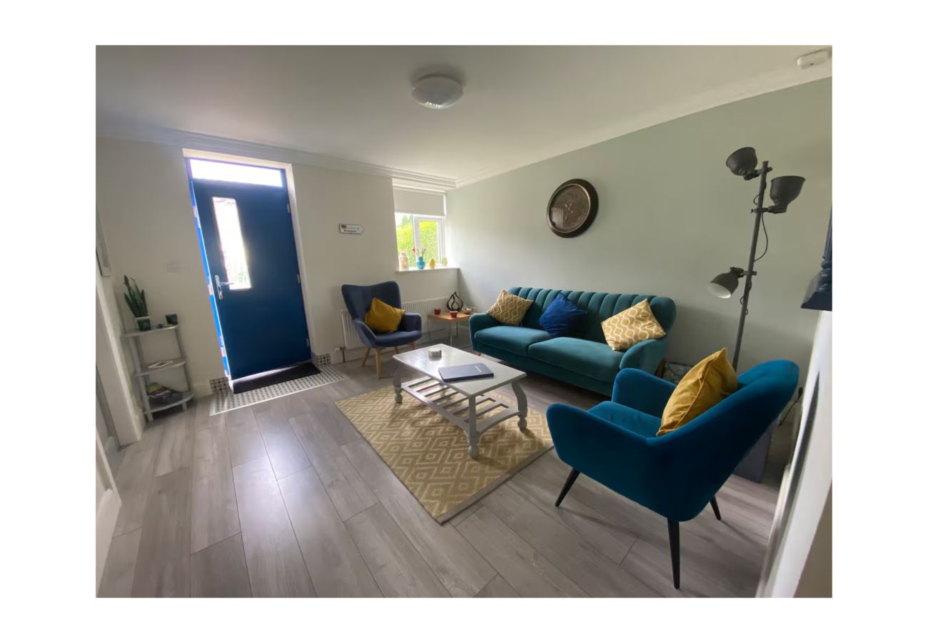 Apartment in Westport - Luxury 2 bed 2 bath, quiet street, Westport town